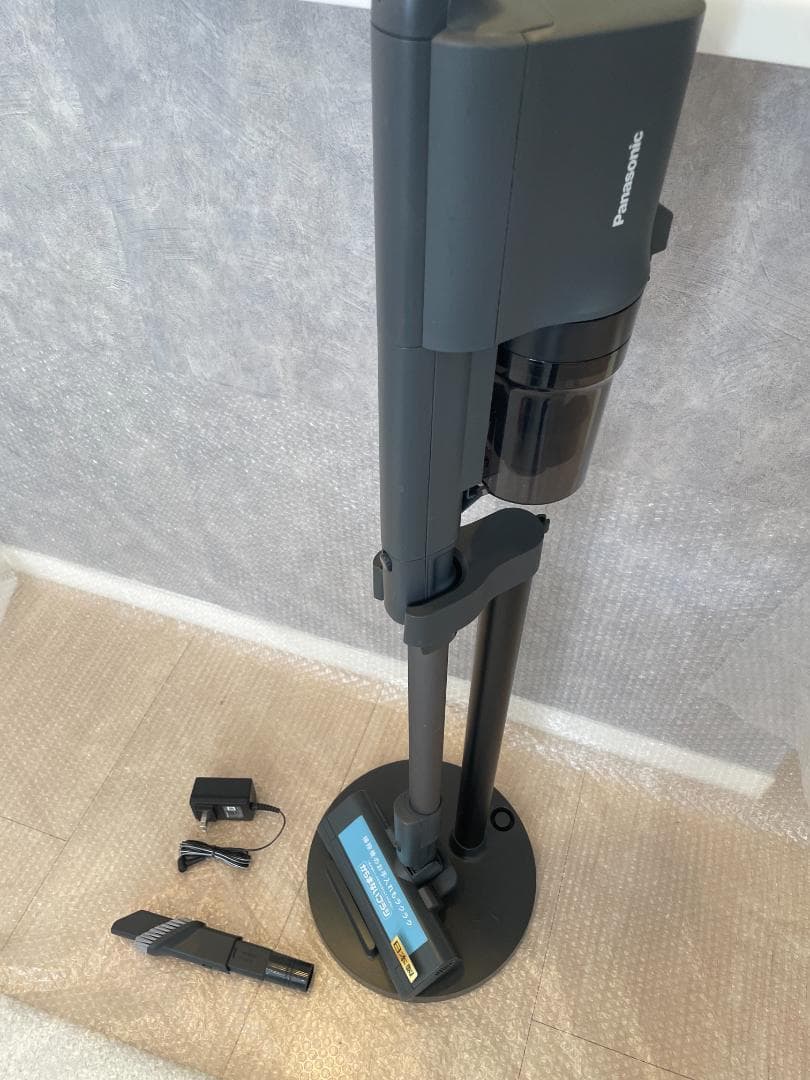 Panasonic スティッククリーナー ほぼ未使用 美品 MC-SB54K-A