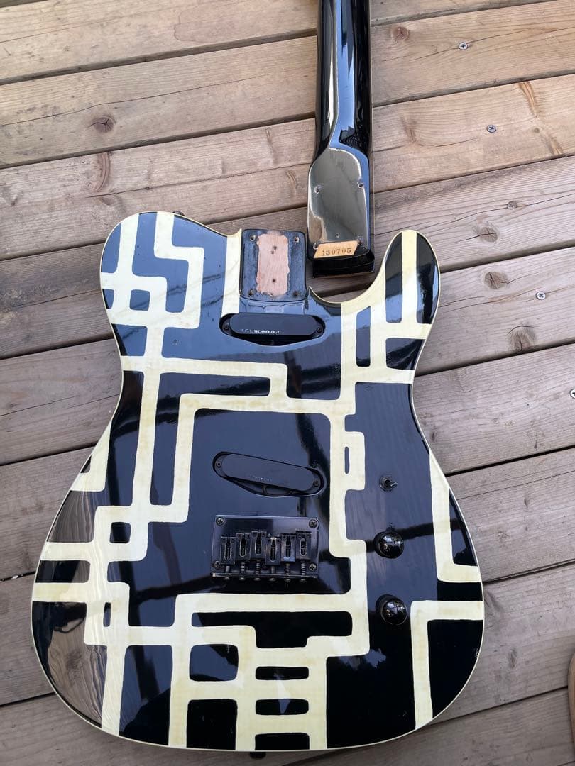 チ*う様 Fernandes フェルナンデス TEJ 布袋寅泰モデル G柄 BO