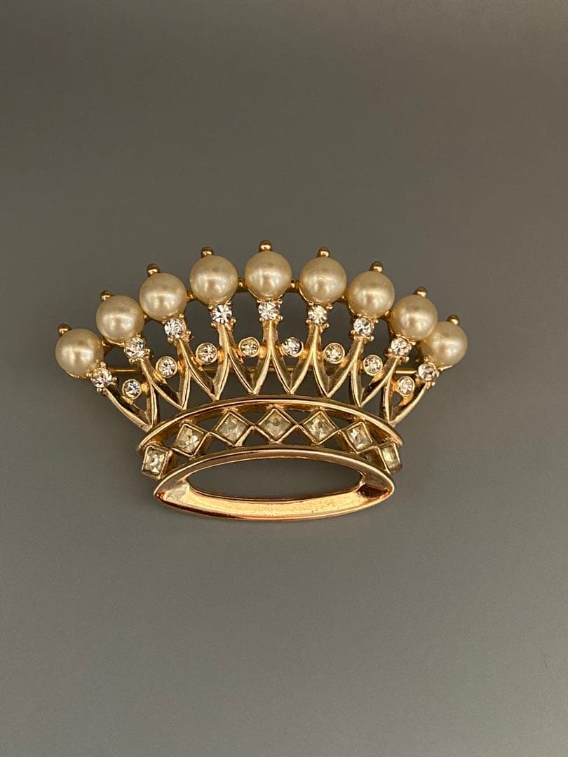 lotuscloud 2510⭐️TRIFARI トリファリ ヴィンテージブローチ