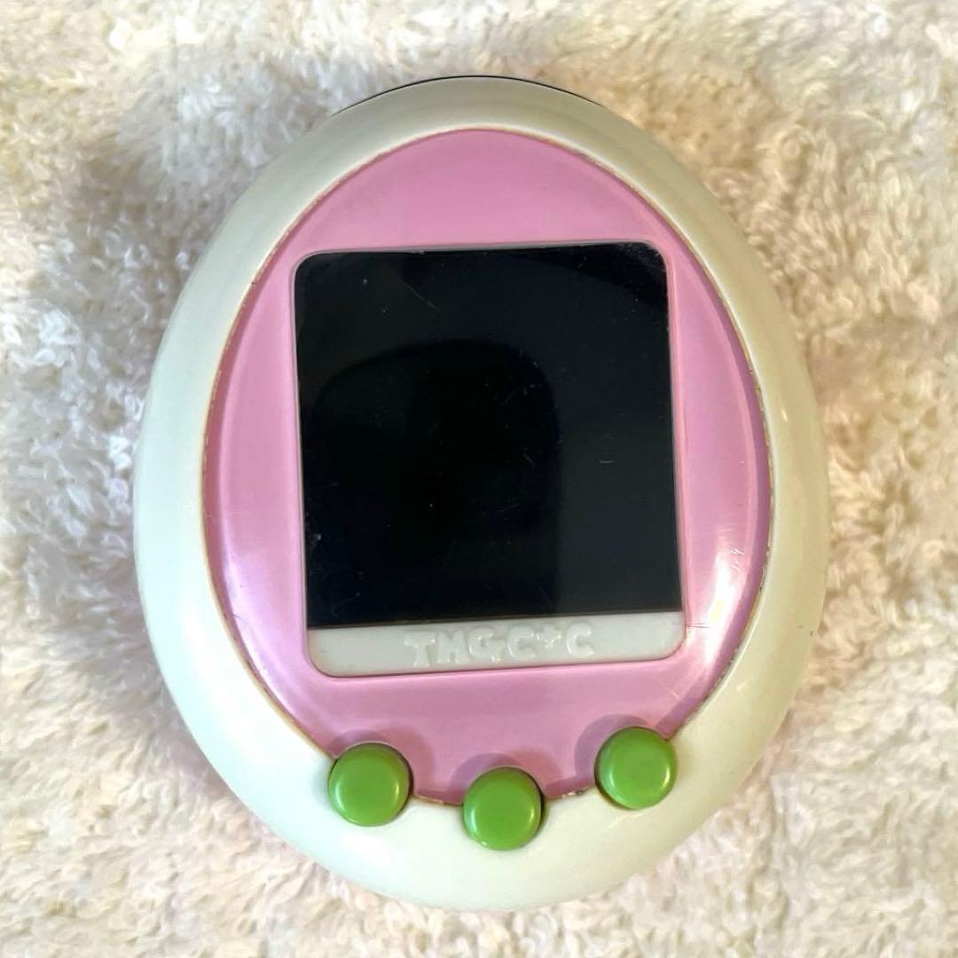 【激レア　希少カラー】たまごっちプラスカラー　クリーム+ピンク