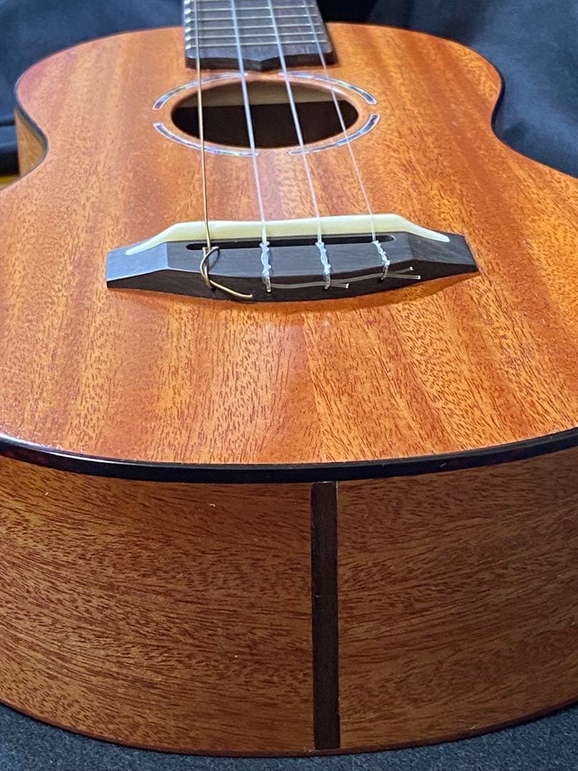 Purity  マホガニー ウクレレ コンサート  ピュアティ