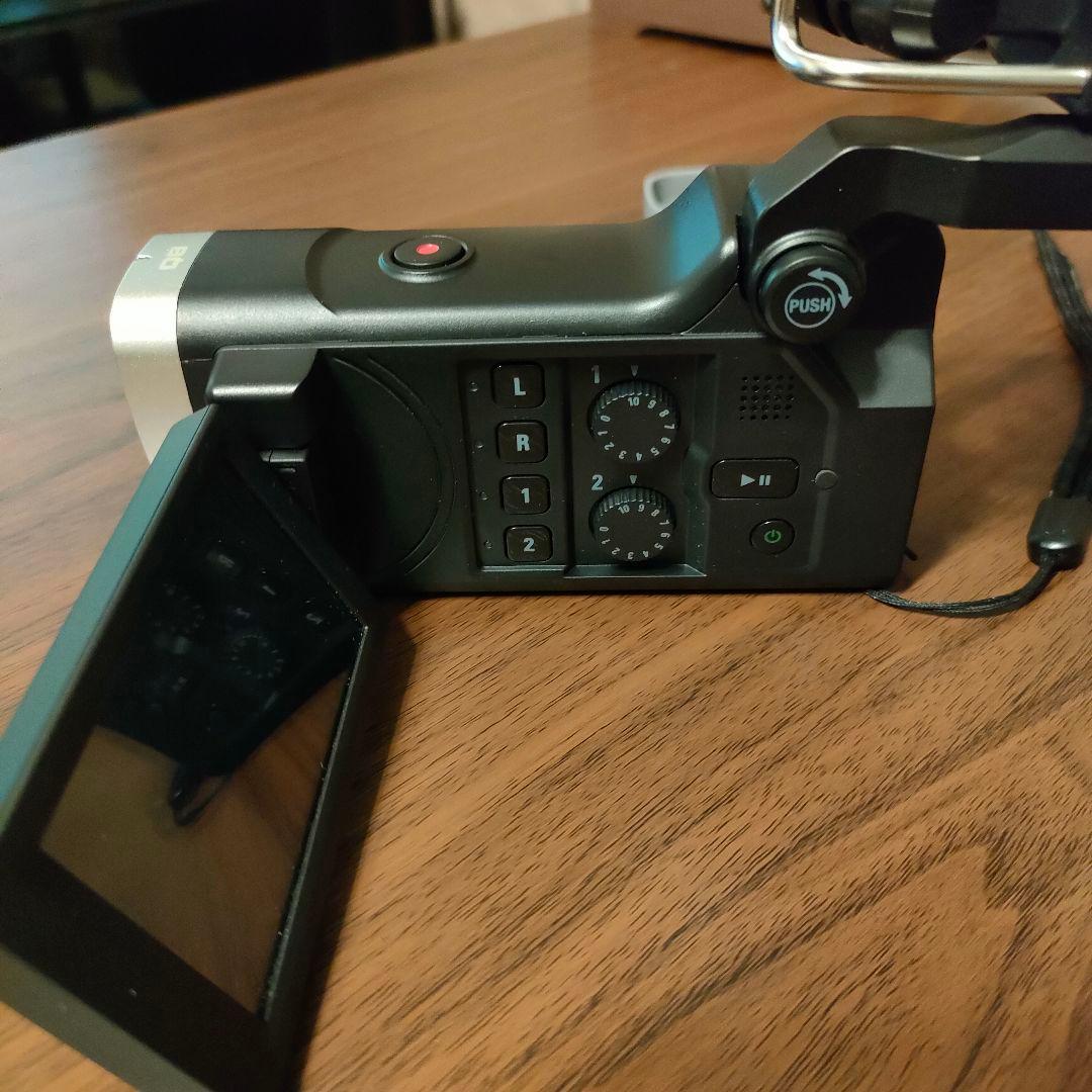 ZoomQ8 本体 他アクセあり