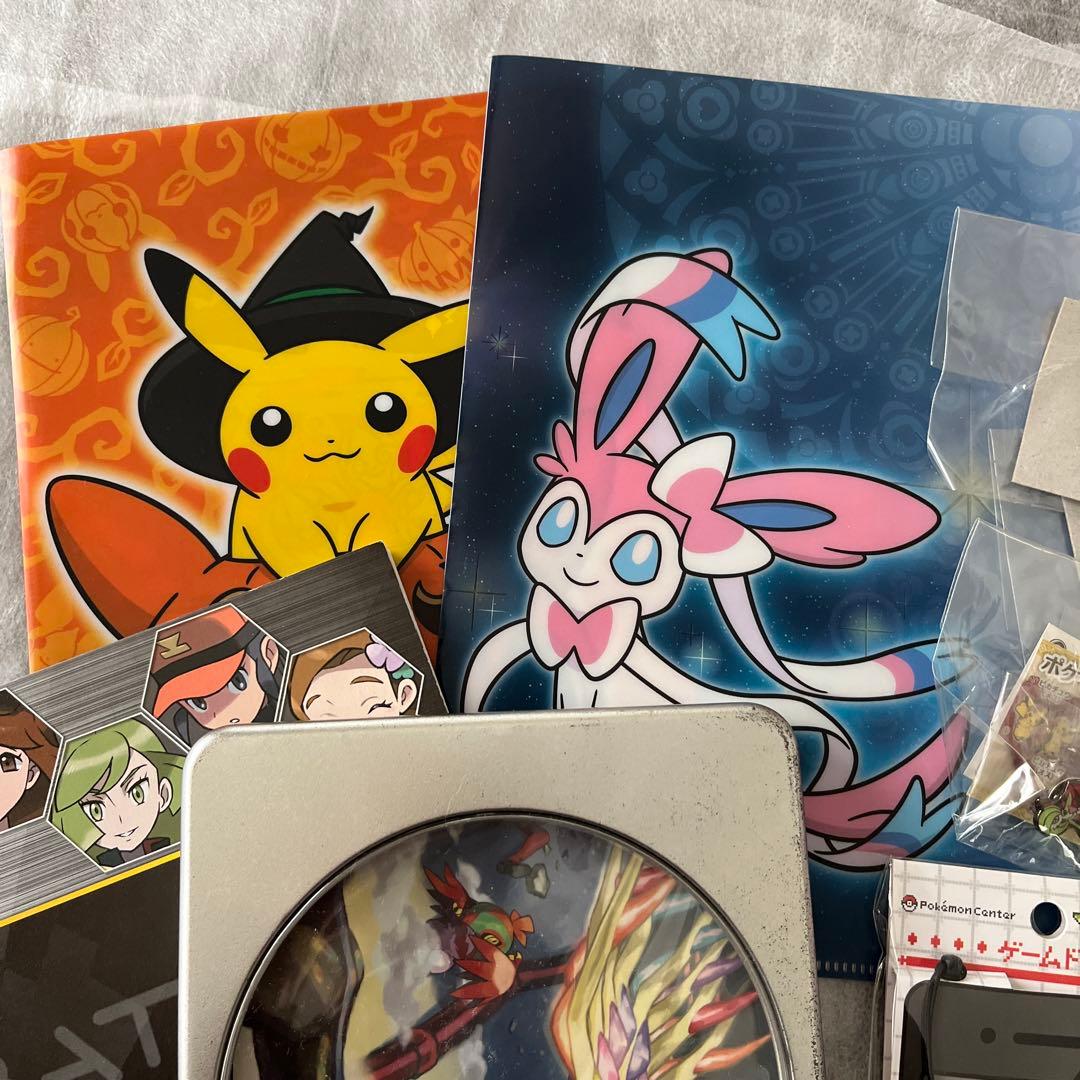 ポケットモンスターのグッズまとめて35点 メタルチャーム ラバーチャーム