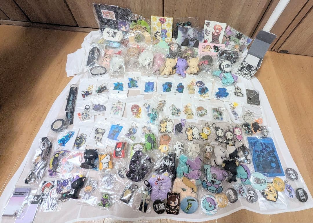 NieR Clothing グッズ　大量まとめ売り