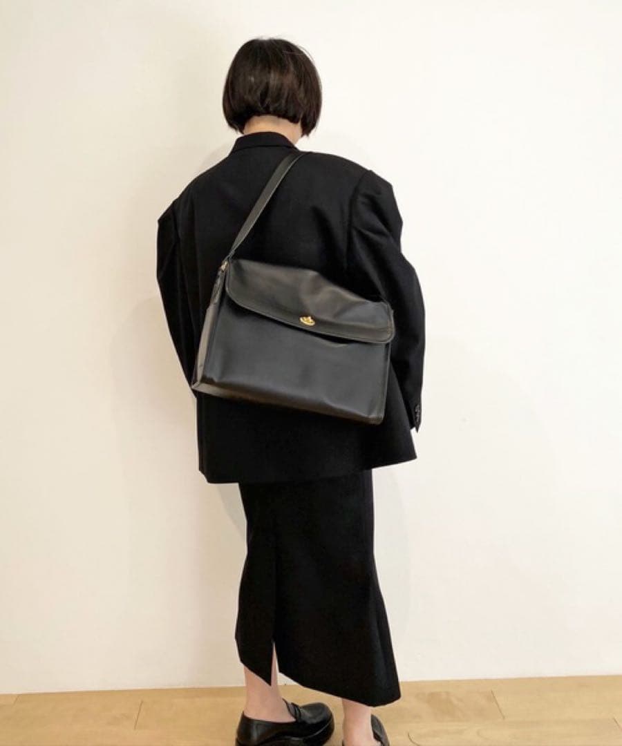 HOLIDAY ホリデイ LEATHER FLAP BIG BAG バッグ