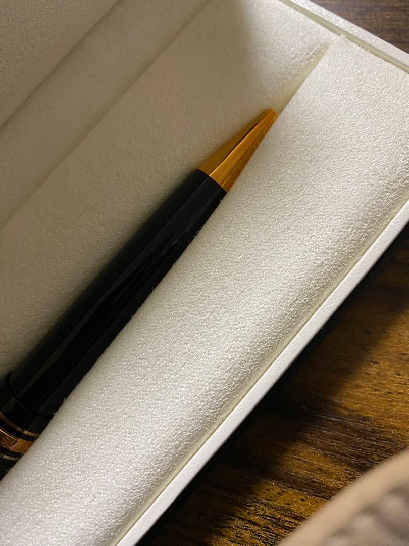 【新品未使用】モンブラン ボールペン マイスターシュテュック