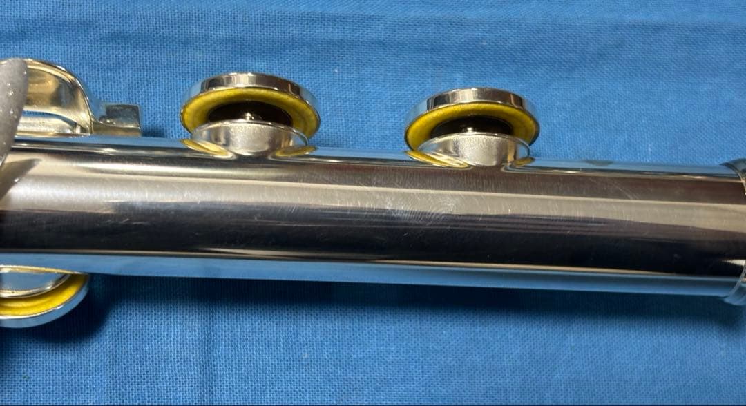 Yamaha 銀製フルート 211 ハードケース付き