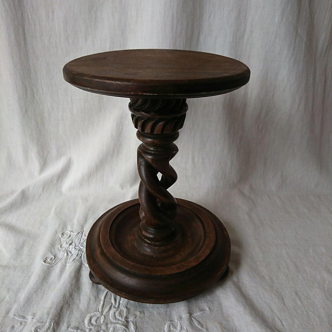 イギリスアンティーク 花台 ツイストレッグ