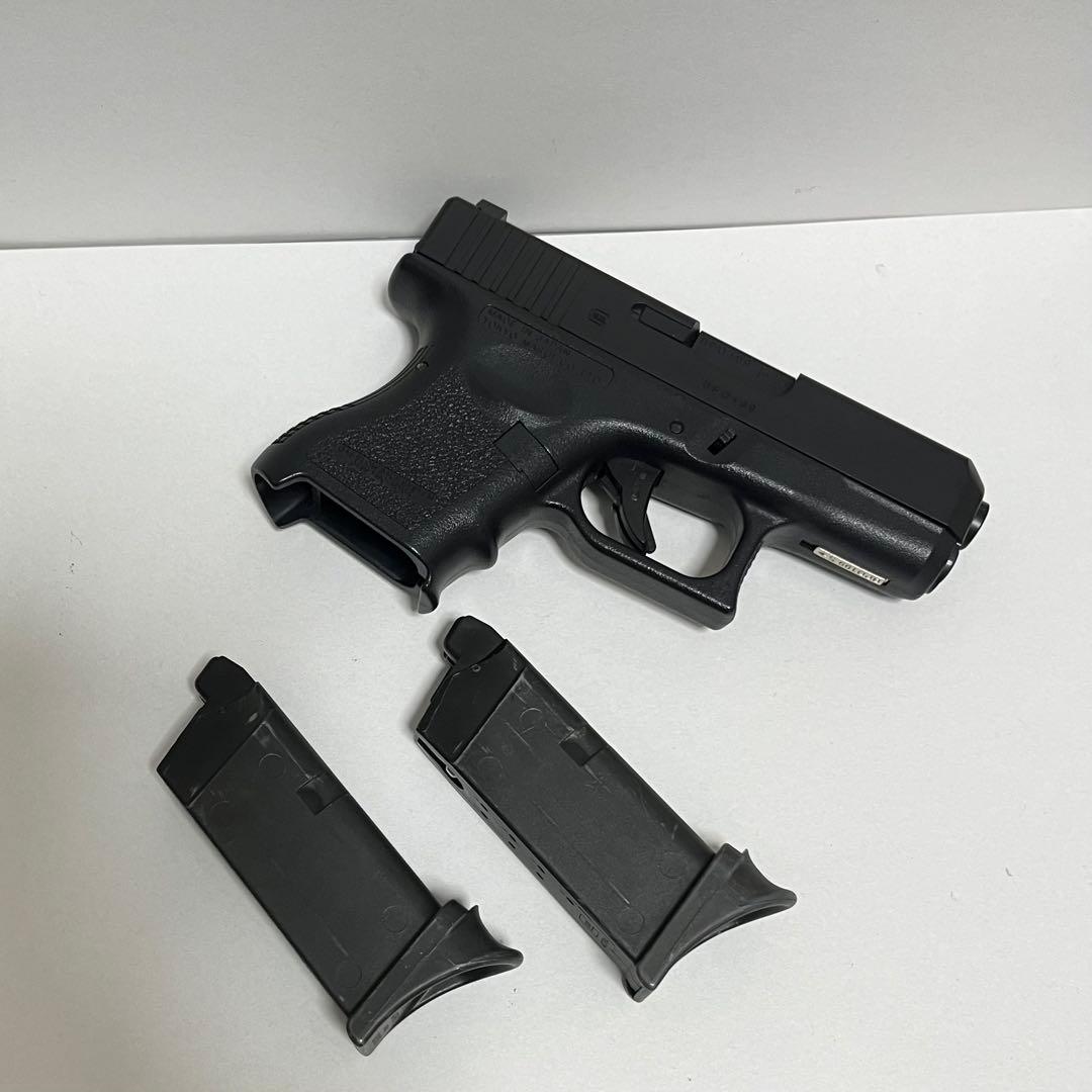 東京マルイ グロック26 Glock26 ガスブローバック マガジン2本付き