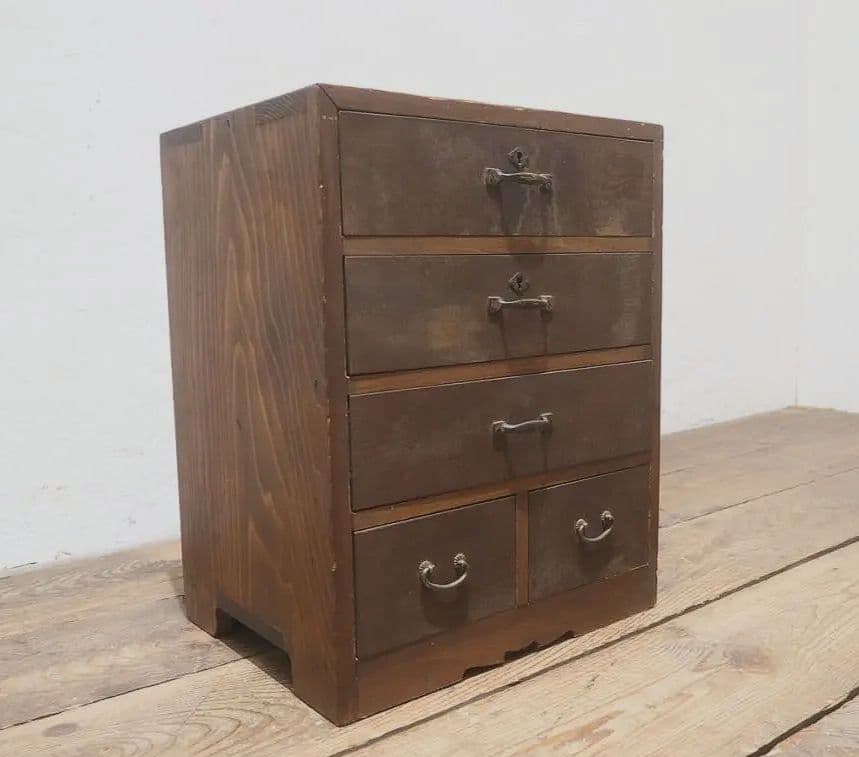 1384 レトロな小引き出し　収納棚　陳列台　ケース　古家具　アンティーク　骨董