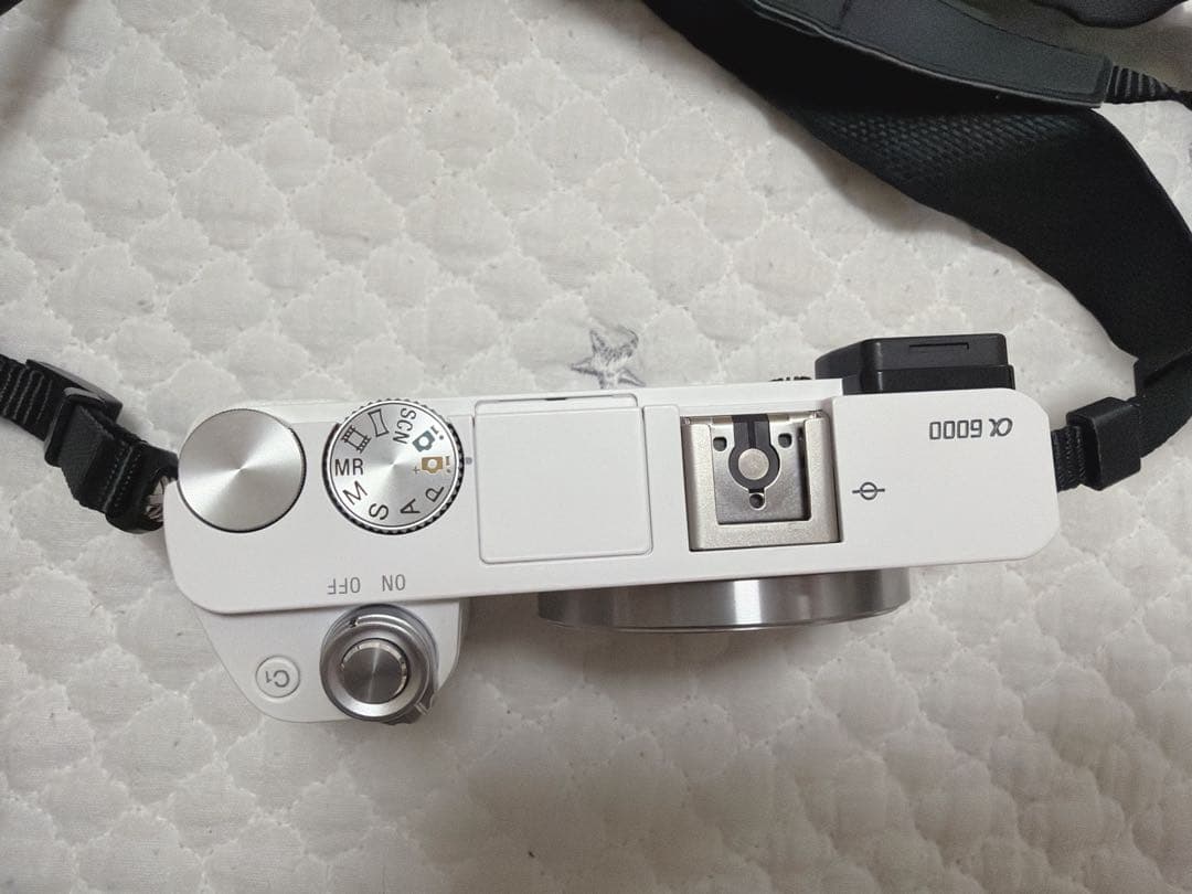 α6000 ミラーレス一眼カメラセット