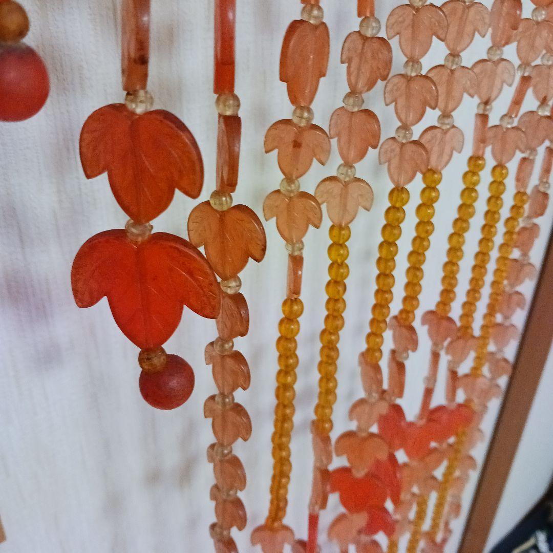 レトロポップ　葉っぱ型　玉のれん　珠のれん 昭和レトロ ビーズ 暖簾