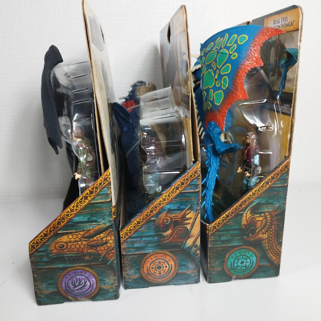 ヒックとドラゴン フィギュア 新品 セット トゥース ナイトフューリ I1Iq