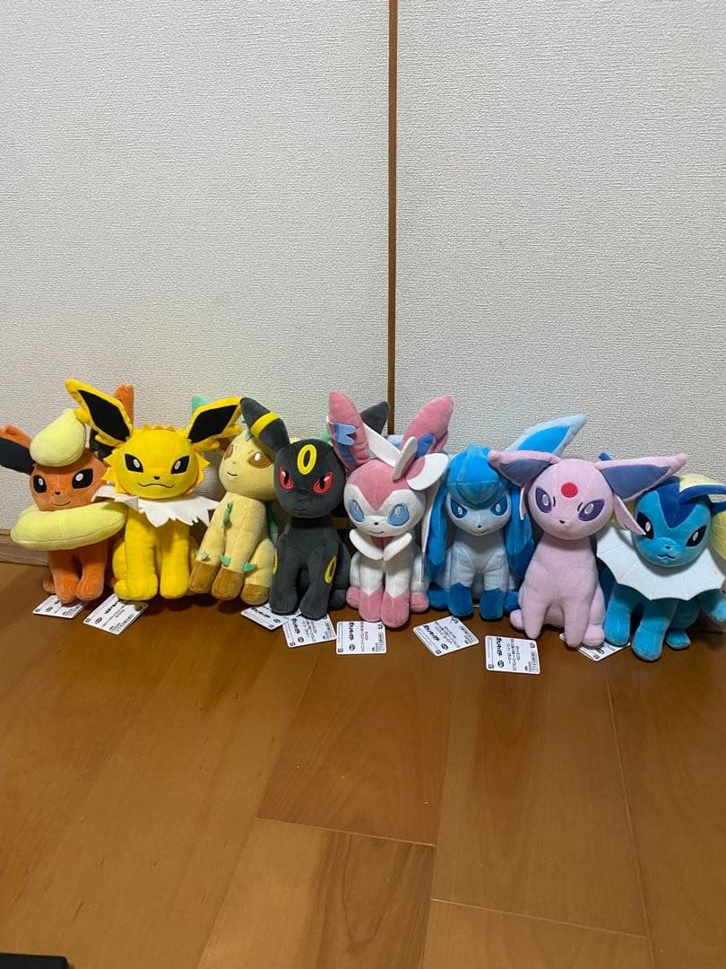 もふぐっとぬいぐるみ　イーブイフレンズセット　タグ付き　ブイズ