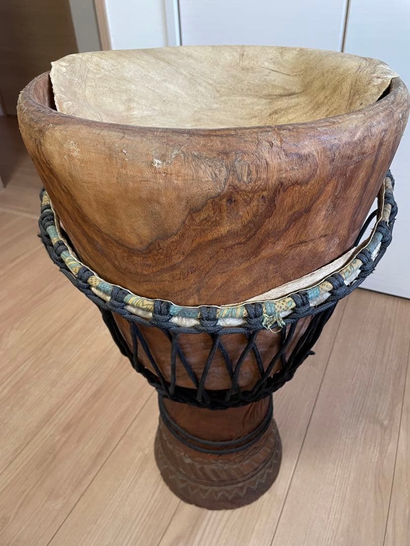 アフリカ 民族 打楽器 大型 ジャンベ 高さ63cm 打面32cm