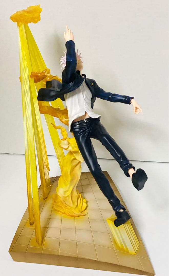 ARTFX J 五条 悟 懐玉・玉折 Ver. DX版フィギュア（限定版）