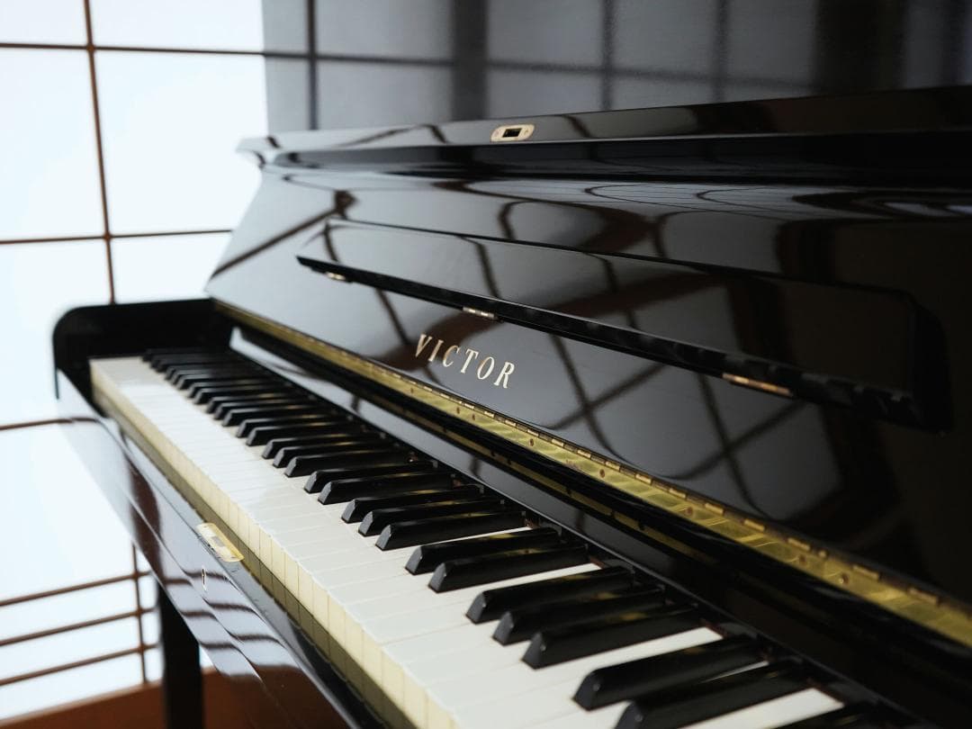 VICTOR V-7 アップライトピアノ (日本製)