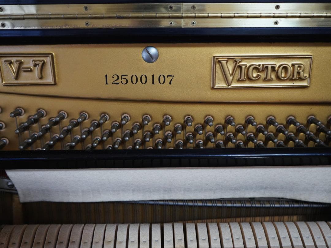 VICTOR V-7 アップライトピアノ (日本製)
