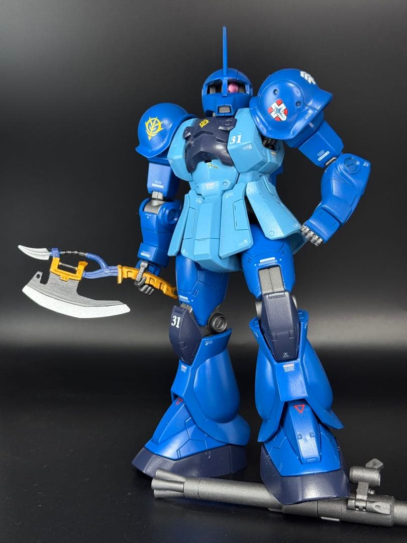 全塗装完成品 1/100 MG ザクI （ランバラル専用機）