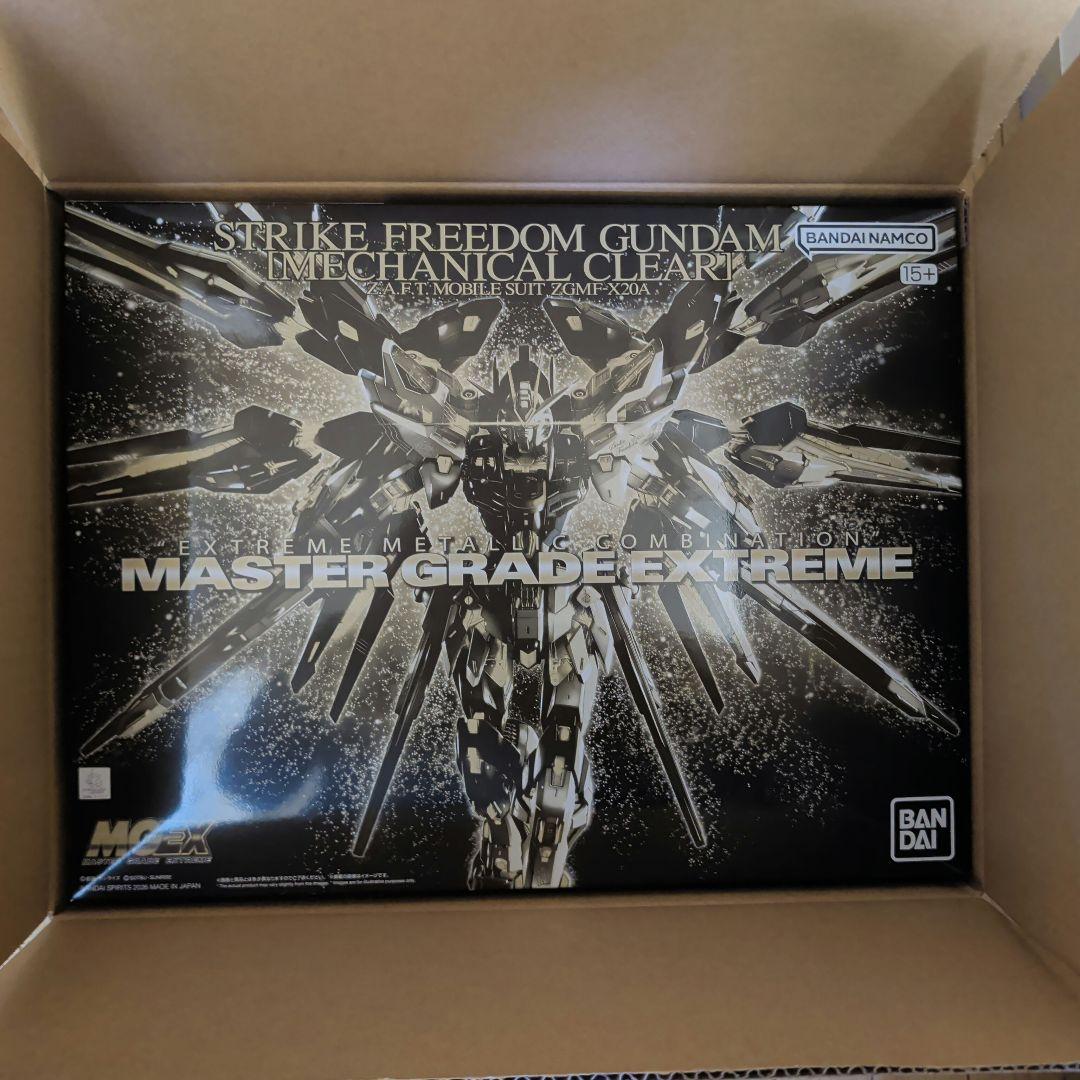 MGEX 1/100 ストライクフリーダムガンダム [メカニカルクリア