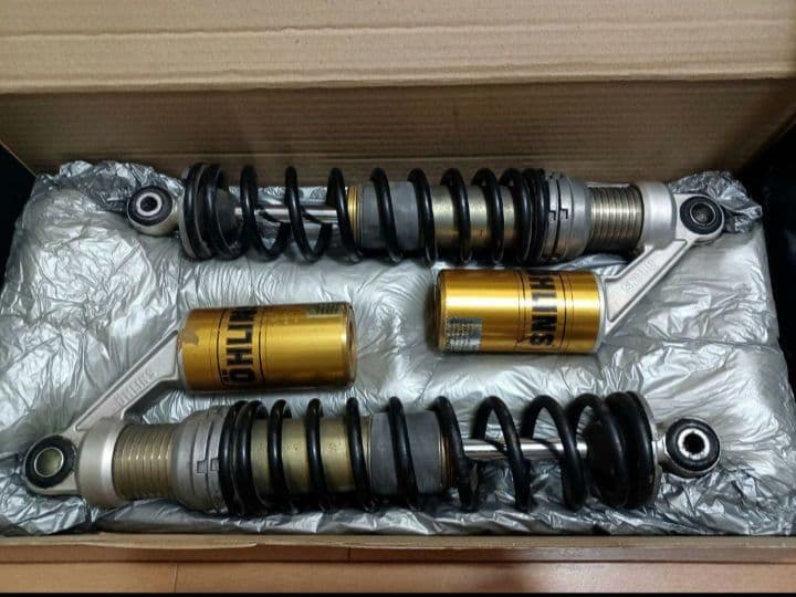 738　オーリンズ　ゼファー750 リアショック　KA2124