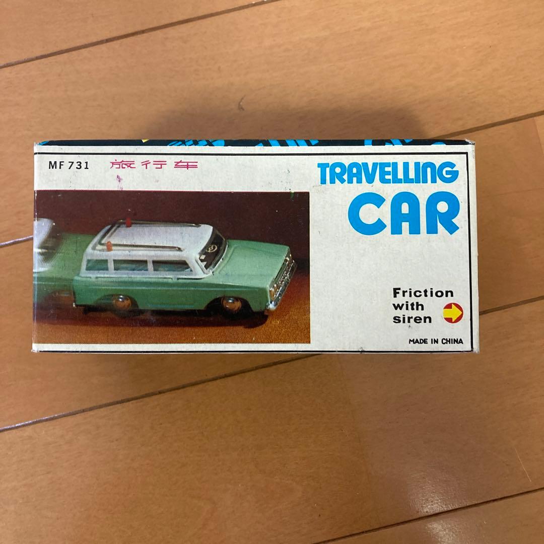 ブリキの車