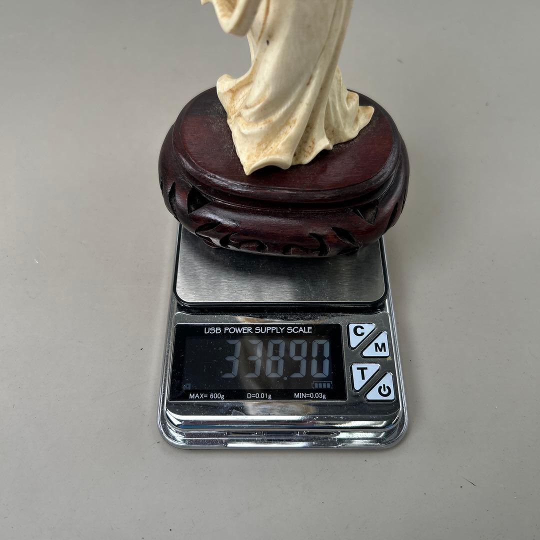 女性像 約27cm 木製台座付きB011