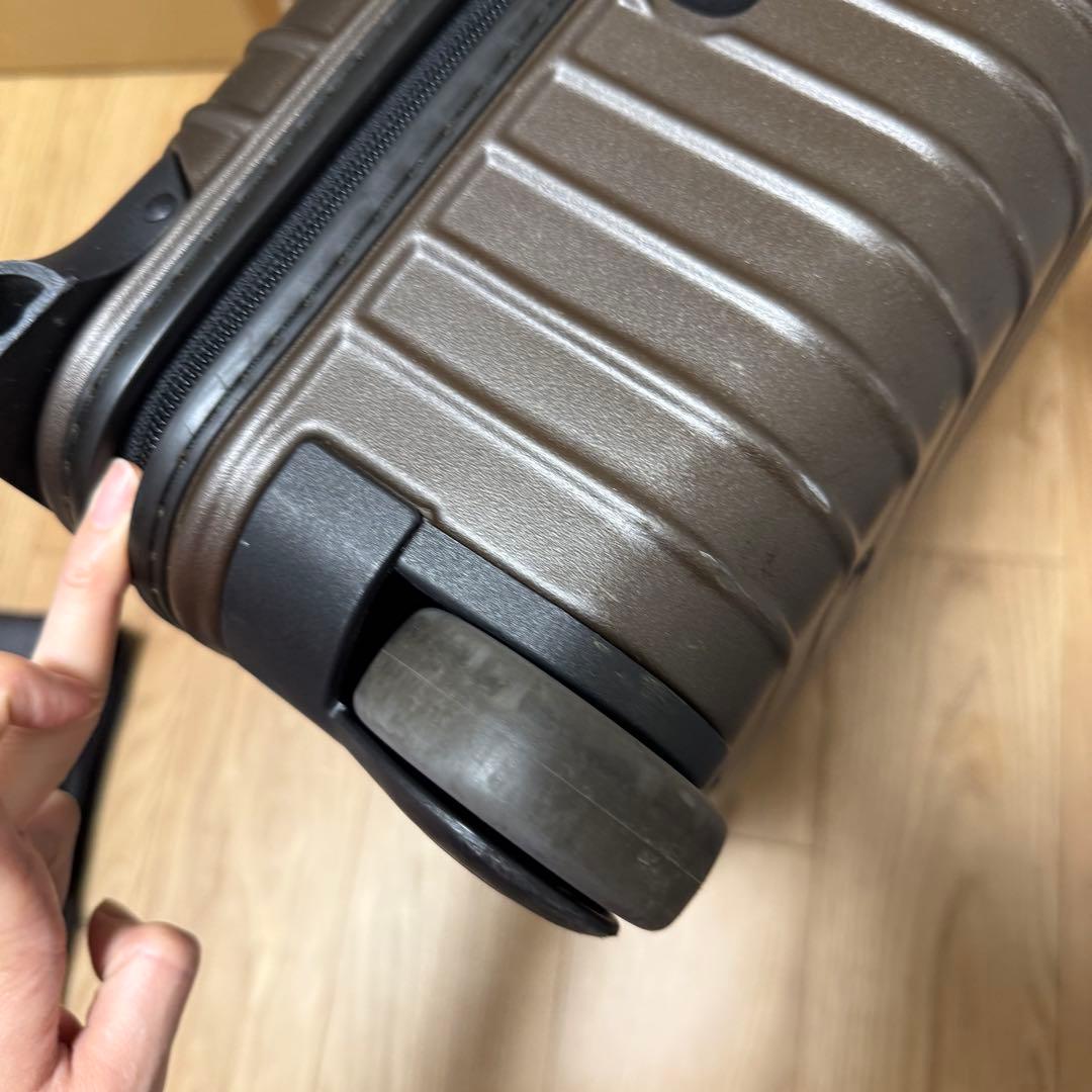 RIMOWA リモワ　サルサ　ブラウン キャリーケース　機内持ち込み　2輪