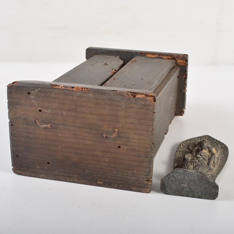 仏教美術　古銅鍍金　観音菩薩像　仏像　置物　観音開逗子付　C　R7239