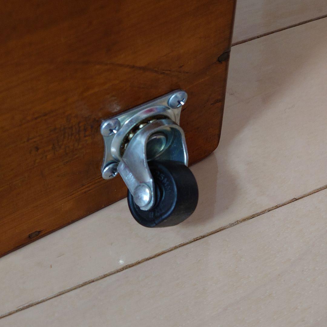 茶箱　リメイクチェスト キャスター付　アンティーク風家具 サイドテーブル