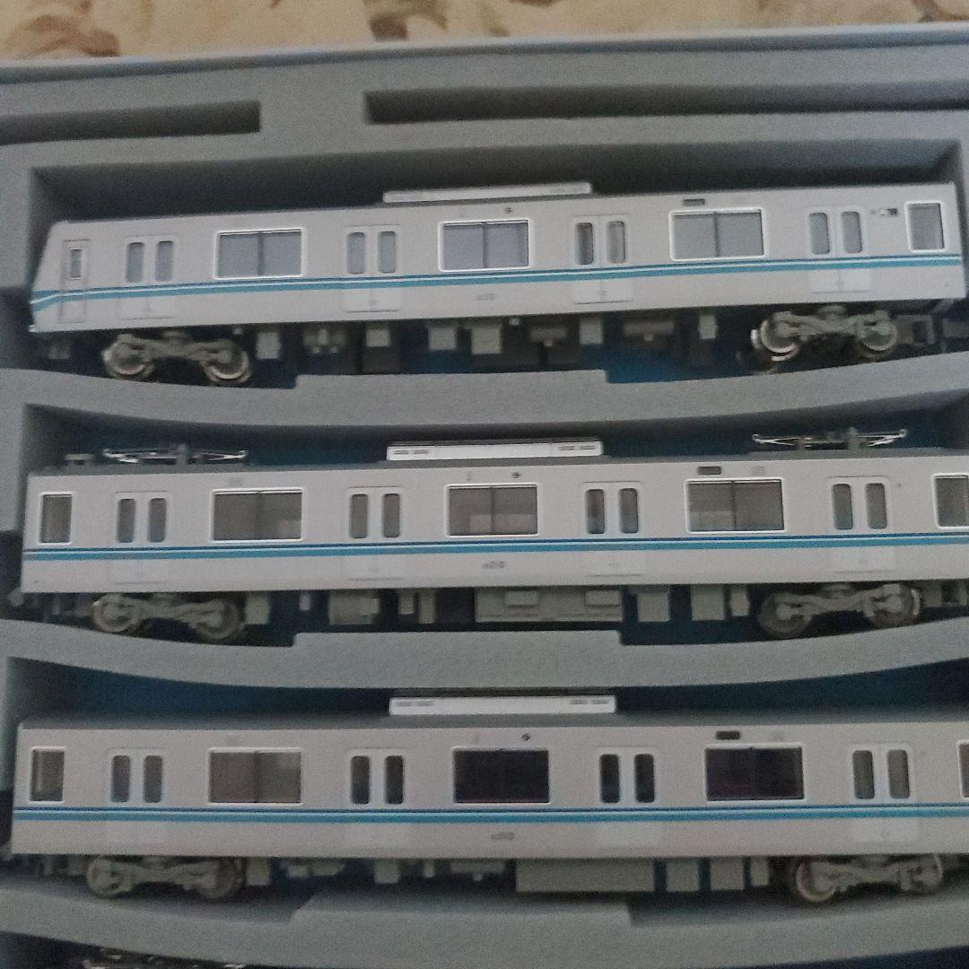 Nゲージ 営団東西線05系4次車　美品に近いステッカ一１部使用済みライト確認済み