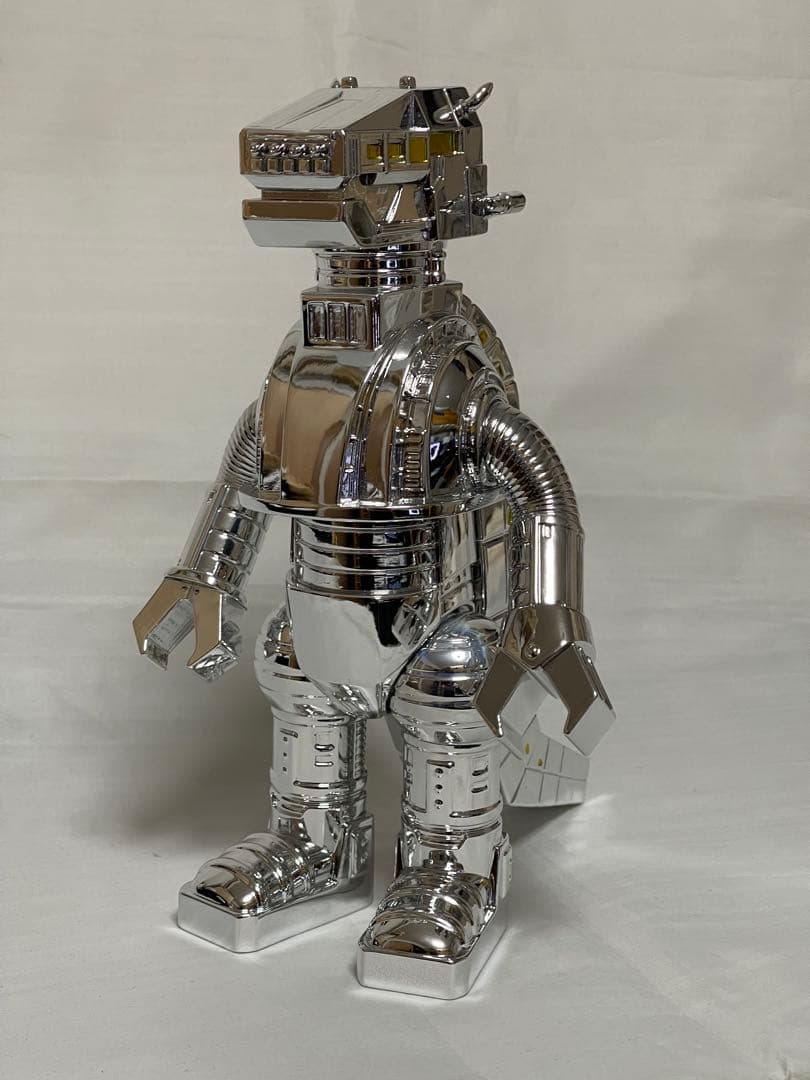 カ*苺様 Y・MSF メカギラス メッキバージョン ウルトラマン80 A-kil