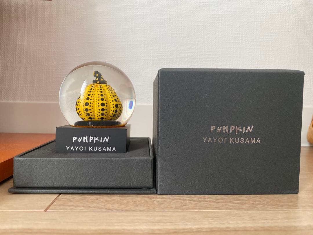 PUMPKIN 草間彌生　スノードーム