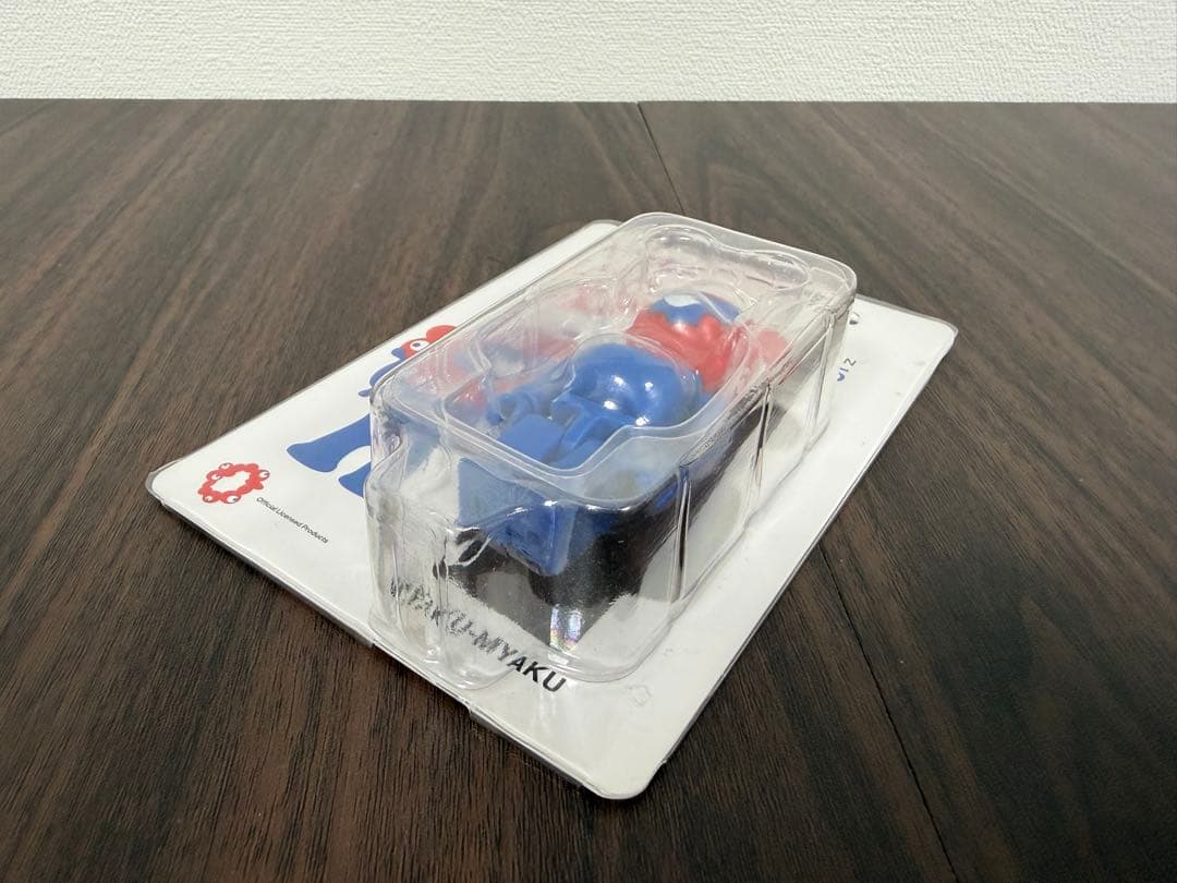 【未使用】ミャクミャク　ぬいぐるみ　大　小　BE@RBRICK ベアブリック