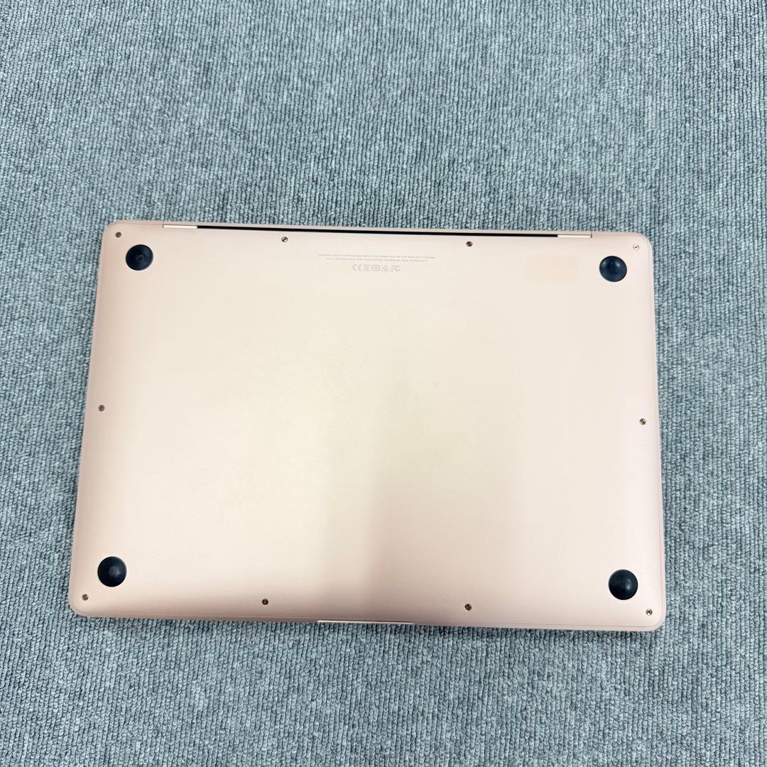 Macbook Air 2018 13 インチ 8GB/128GBローズゴールド