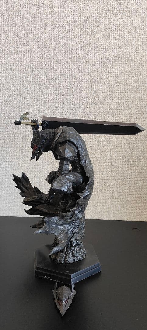 ベルセルク ガッツ 狂戦士の甲冑　フィギュア