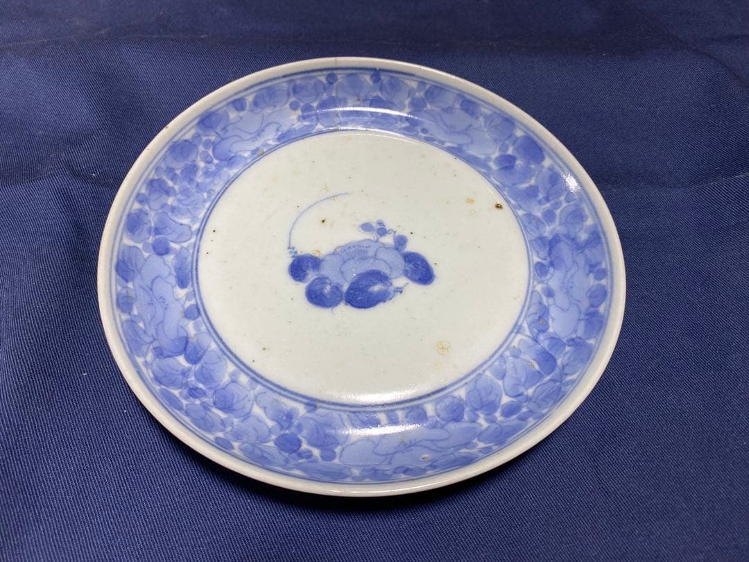 古伊万里　椿か梅　大明銘　中皿