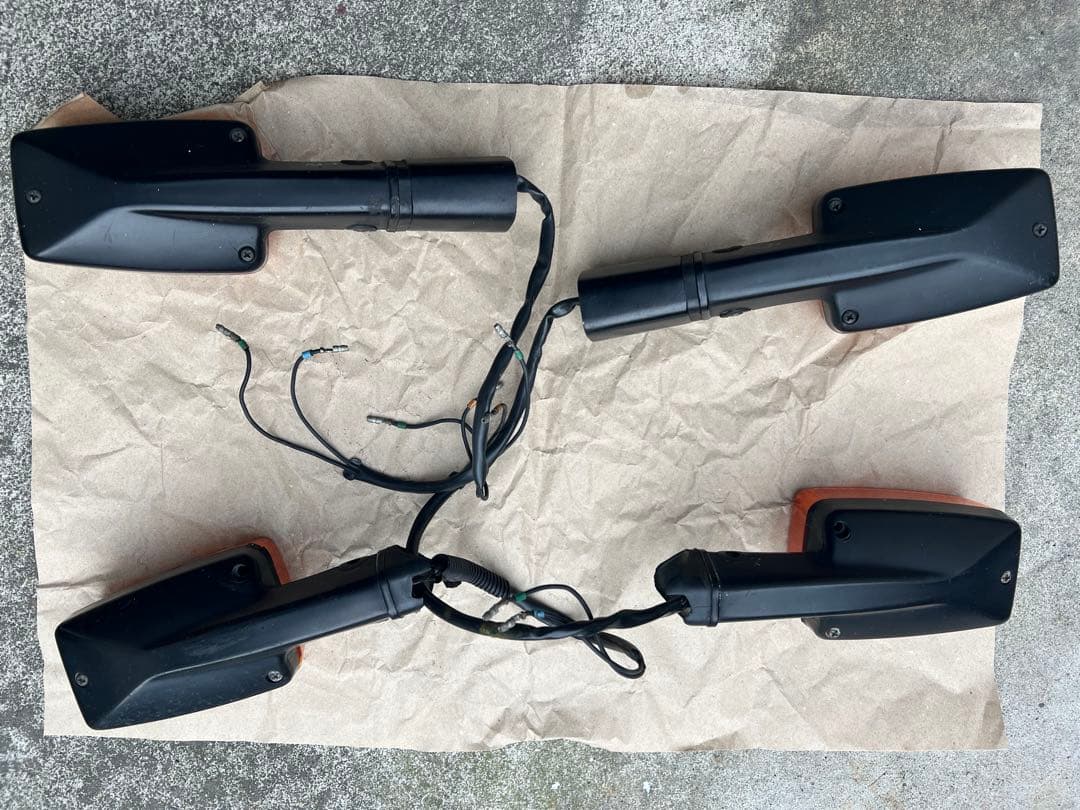 CB750F ウインカー