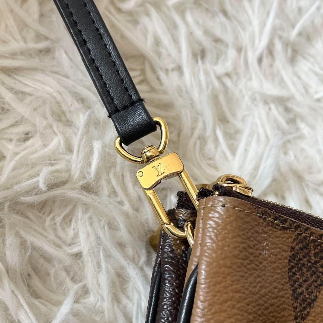 ルイヴィトン　ショルダー　ドゥーブルジップ　モノグラムジャイアント　リバース