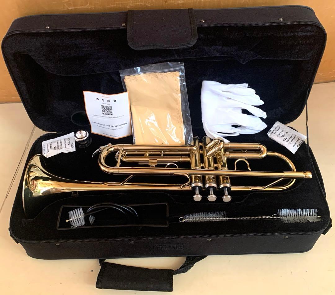 新品同様★Eastarトランペット一式ケース付 Bb調 初心者 ゴールド吹奏楽