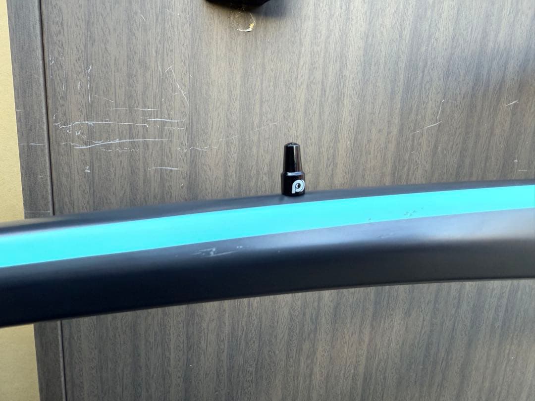 Bianchi OLTRE XR3 Di2 11速　機械式ブレーキ