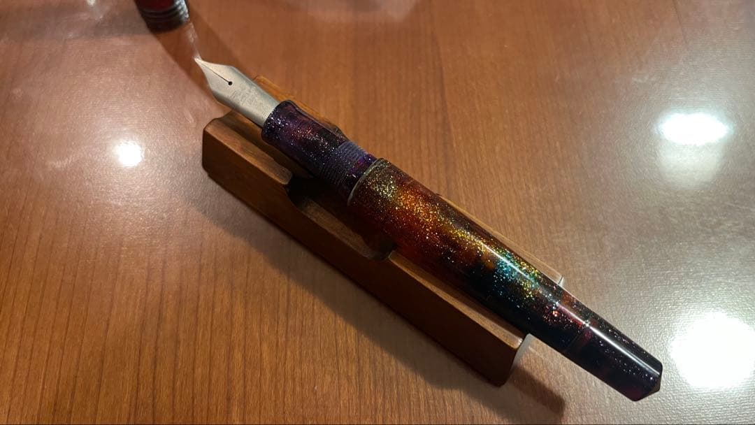 レオナルド　限定生産品　MZG ギャラクシープライム　万年筆　#8 チタンニブ