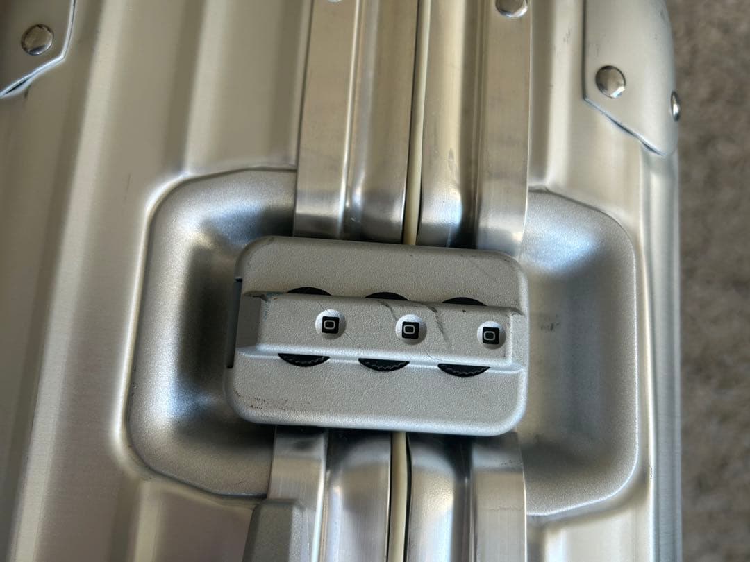 リモワ　2輪　トパーズ　青ロゴ　スーツケース　RIMOWA 92952