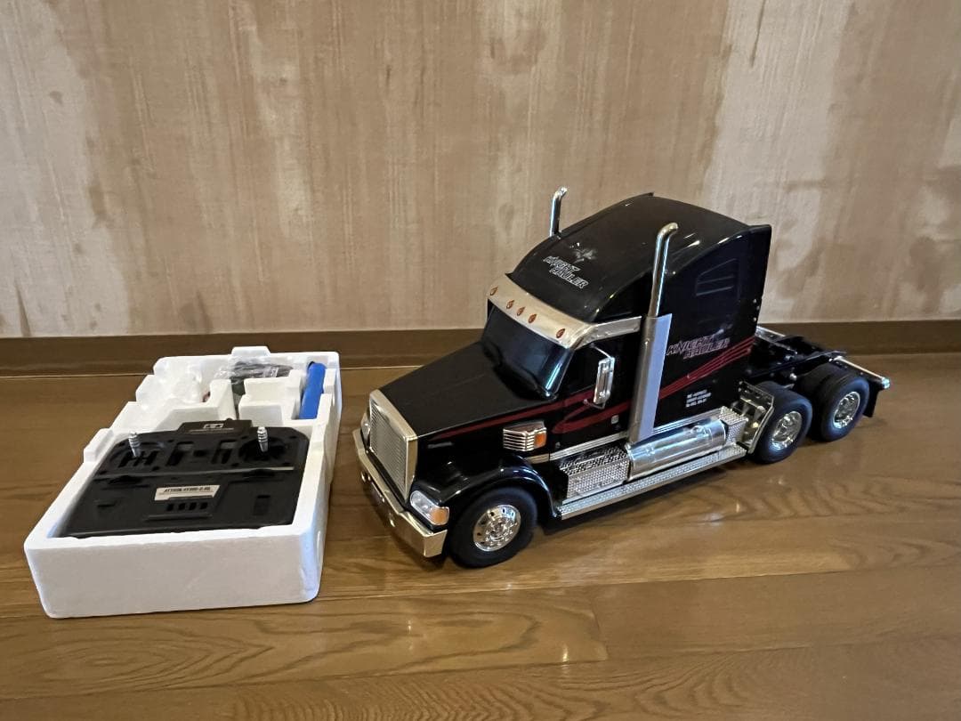 1/14RC トレーラーヘッド ナイトハウラー フルオペレーションセット