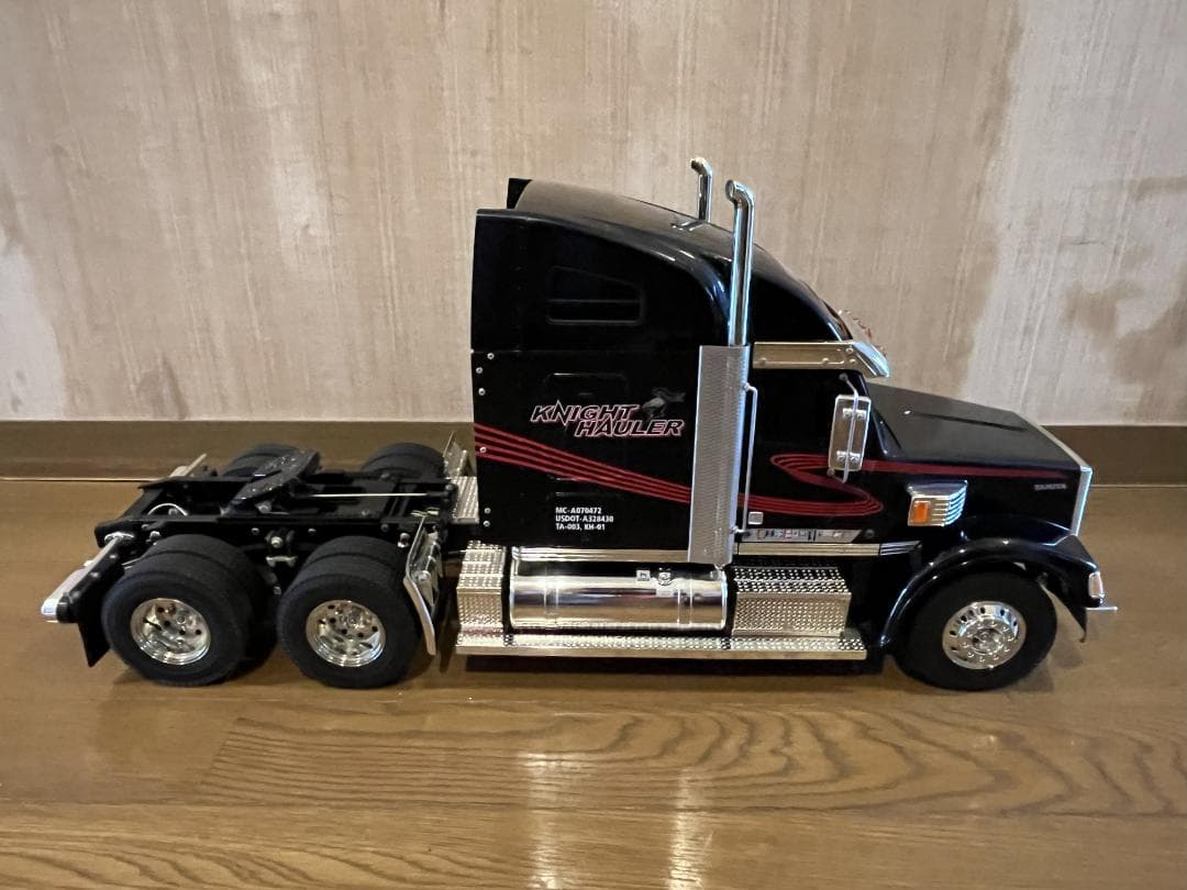 1/14RC トレーラーヘッド ナイトハウラー フルオペレーションセット