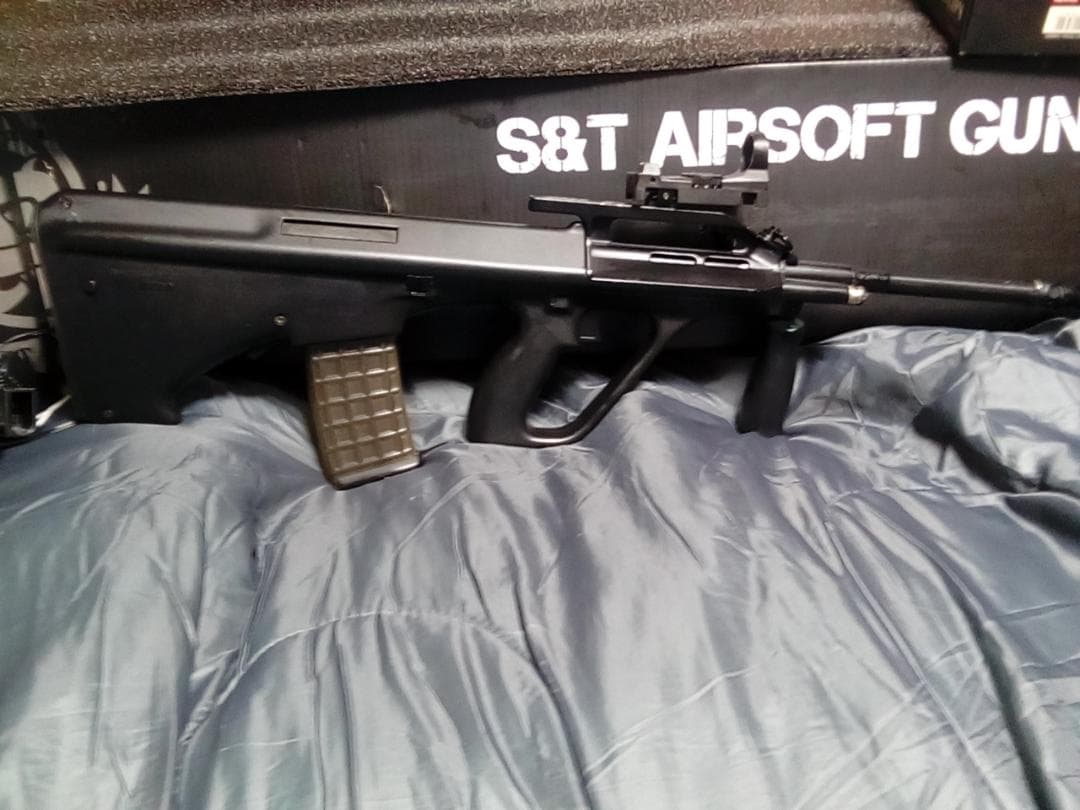 ⭐ステアーAUG 東京マルイ＊ドットサイト付き⭐