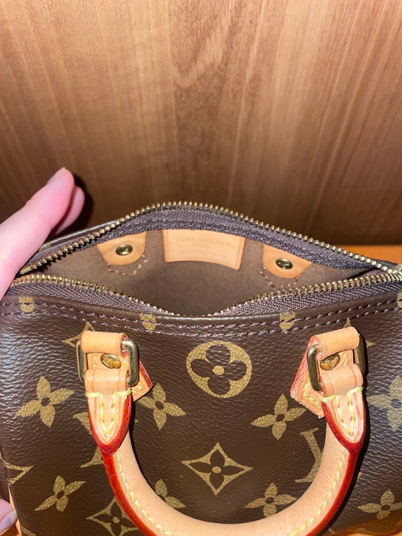 【美品】Louis Vuitton ナノスピーディ モノグラム 入手困難