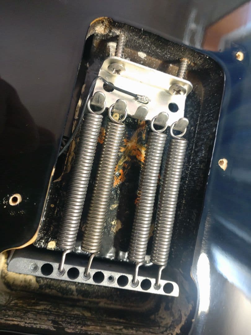 改良Legend ストラトタイプエレキギター