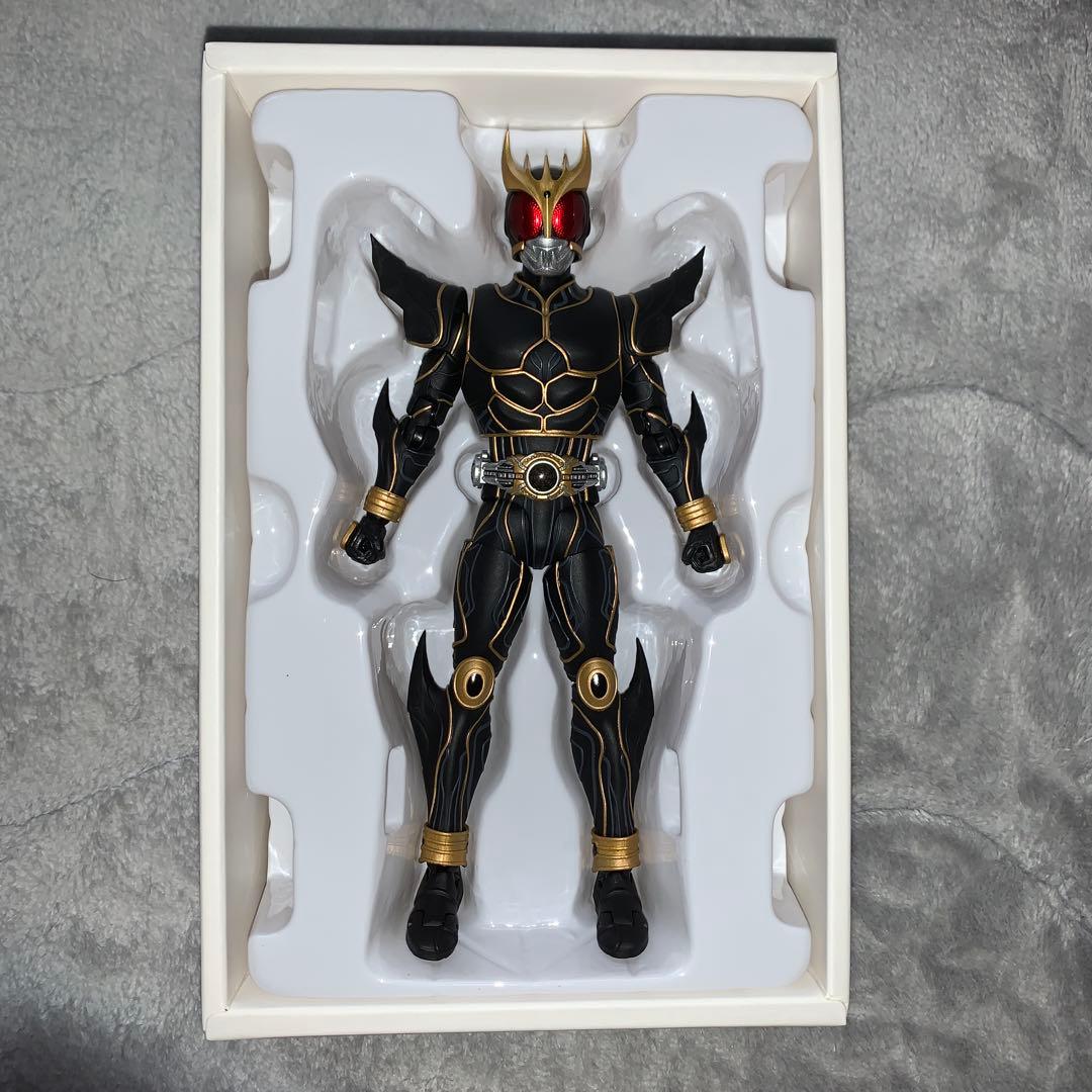 真骨彫製法　仮面ライダークウガ　アルティメットフォーム