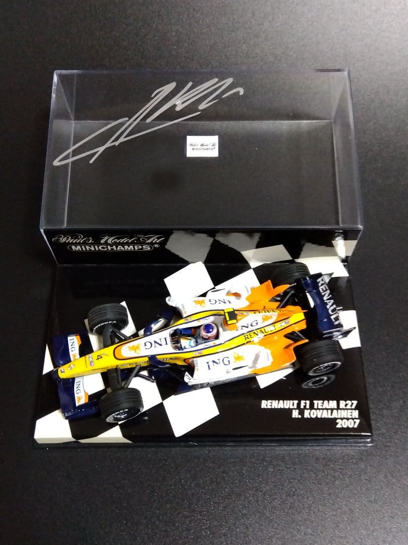 ミニチャンプス ヘイキ・コバライネン ルノー2007 直筆サイン入り 1/43